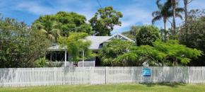 The Ultimate Holiday Retreat Pets Welcome Tea Gardens